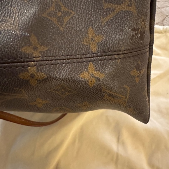 Louis Vuitton Lena MM Brown Monogram Shoulder Tote Bag! - Picture 11 of 16